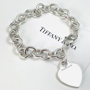 Tiffany & Co. Silver Chain Bracelet with Heart Pendant